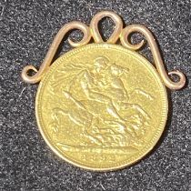 A 1892 full gold sovereign with a 9ct gold mount net weight 8.68g