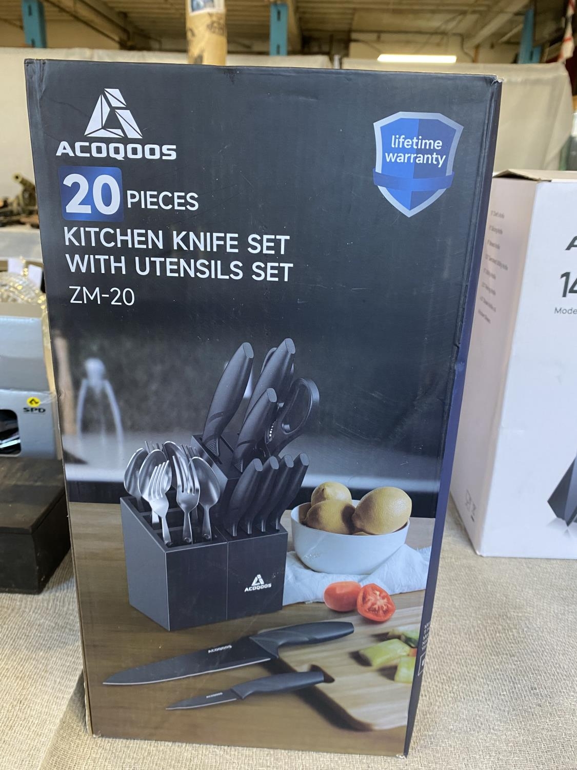 A Acoqoos 20 piece knife set (unchecked) over 18's only, UK Mainland shipping only