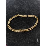 A 9ct gold bracelet 5.67g