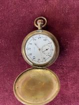 A vintage Waltham gold plated pocket watch (missing glass) a/f movement serial 14810435