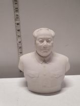 A ceramic bust of Chairman Mao Zedong