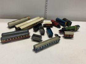 A job lot of assorted OO gauge carriages and loco's