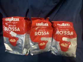 3x1 Kg bag of Lavazza coffee