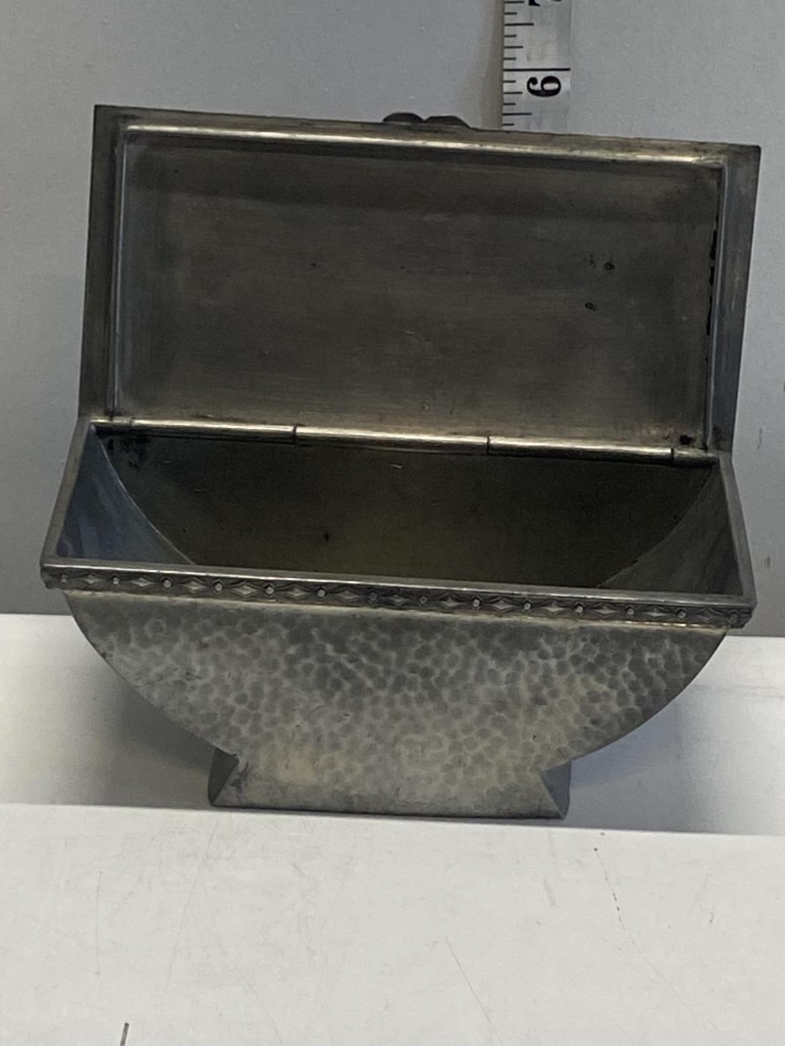 A Art Deco style pewter box - Image 2 of 2