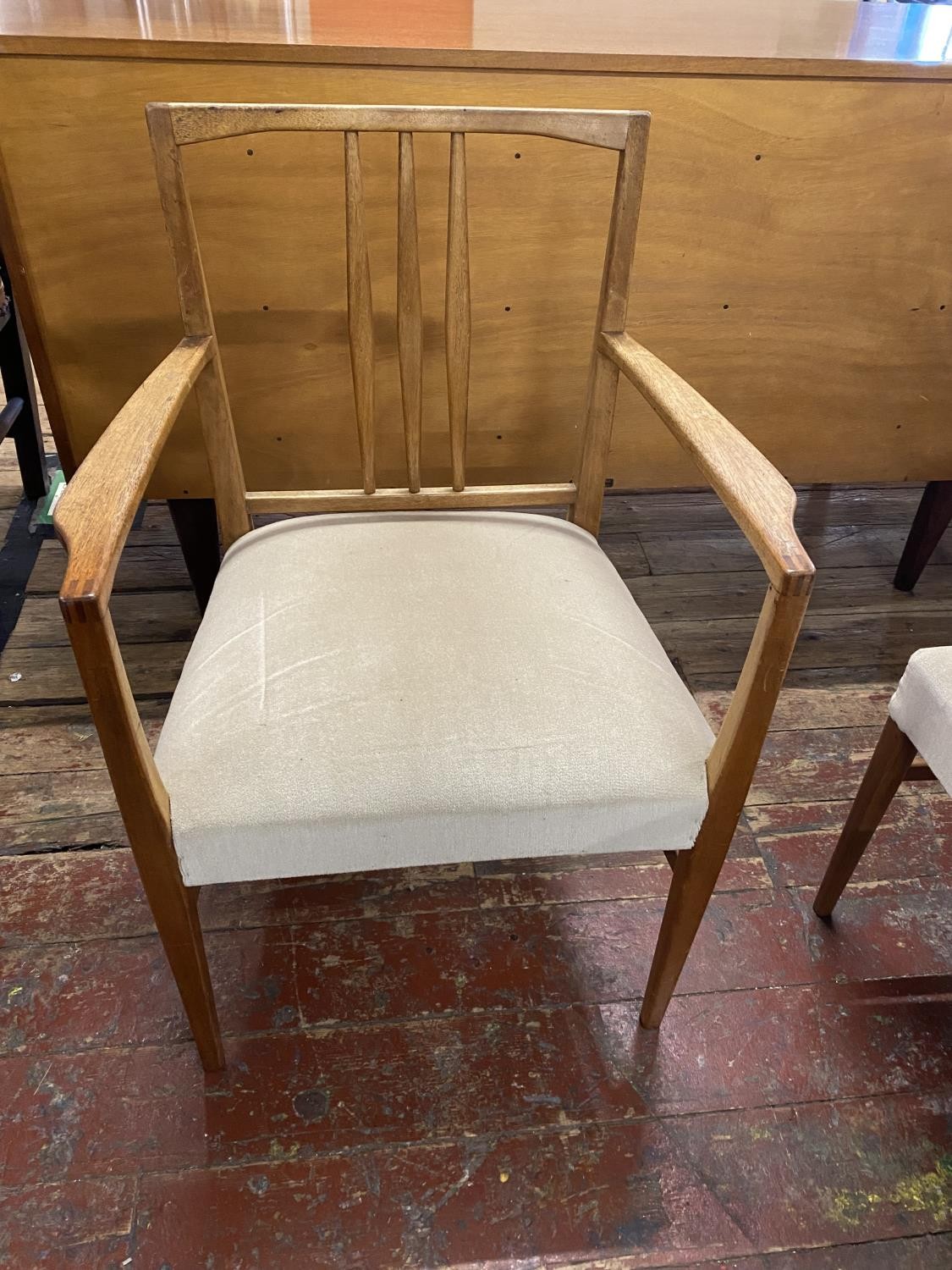 A mid century 1960's Gordon Russell Dining Table and chairs. Table comes with extension piece, - Image 10 of 11