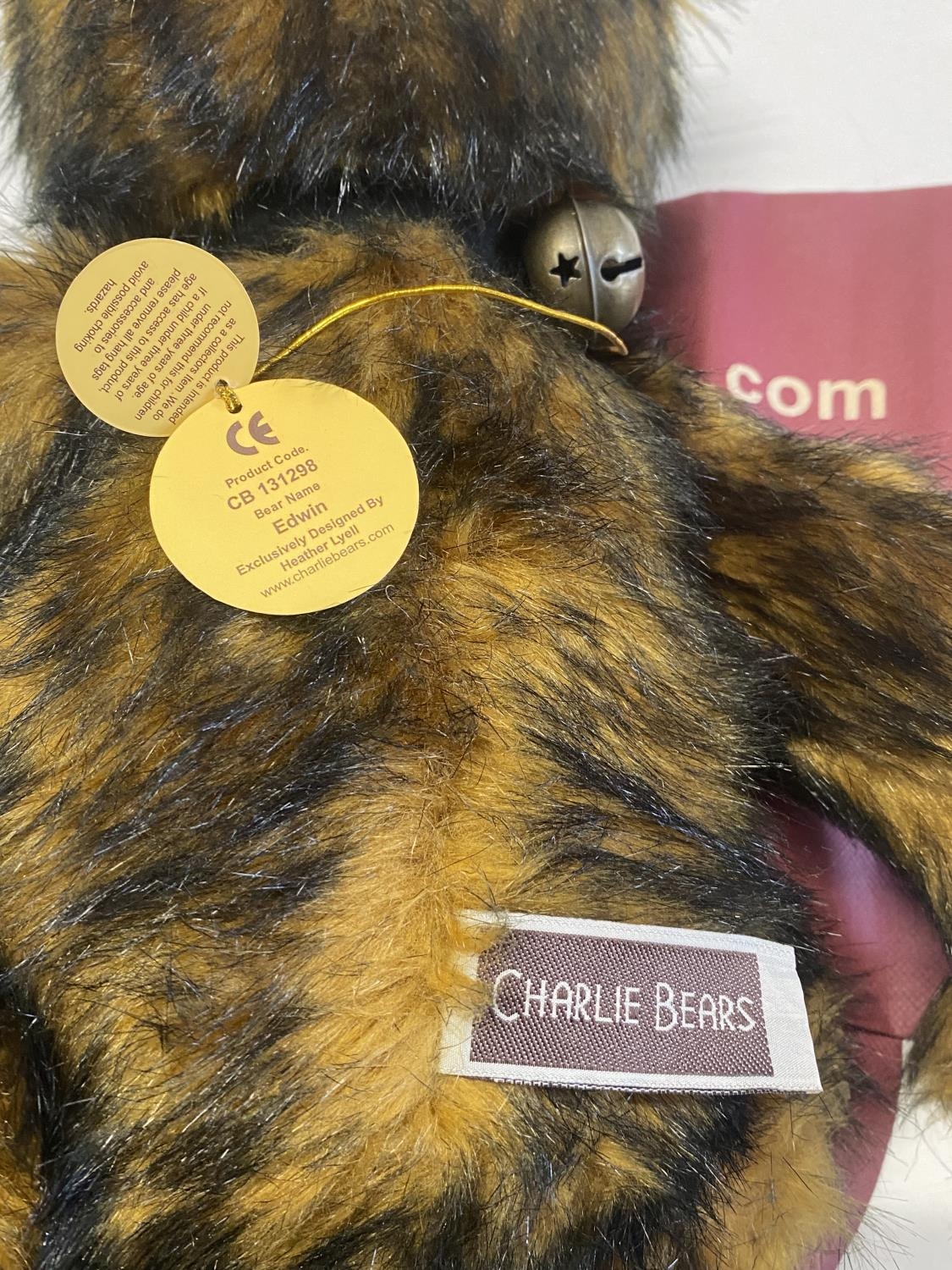 A Charlie bear "Edwin" CV131298 with dust bag - Bild 2 aus 2