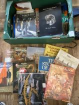 A job lot of auction catalogues and books all relating to artists and paintings, shipping