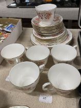 A vintage Coclough bone china tea service. 22 pieces. Shipping unavailable