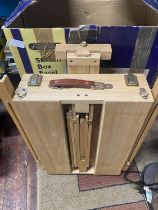 A boxed sketchbox easel