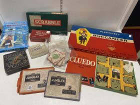 A selection of assorted vintage and other board games (unchecked)