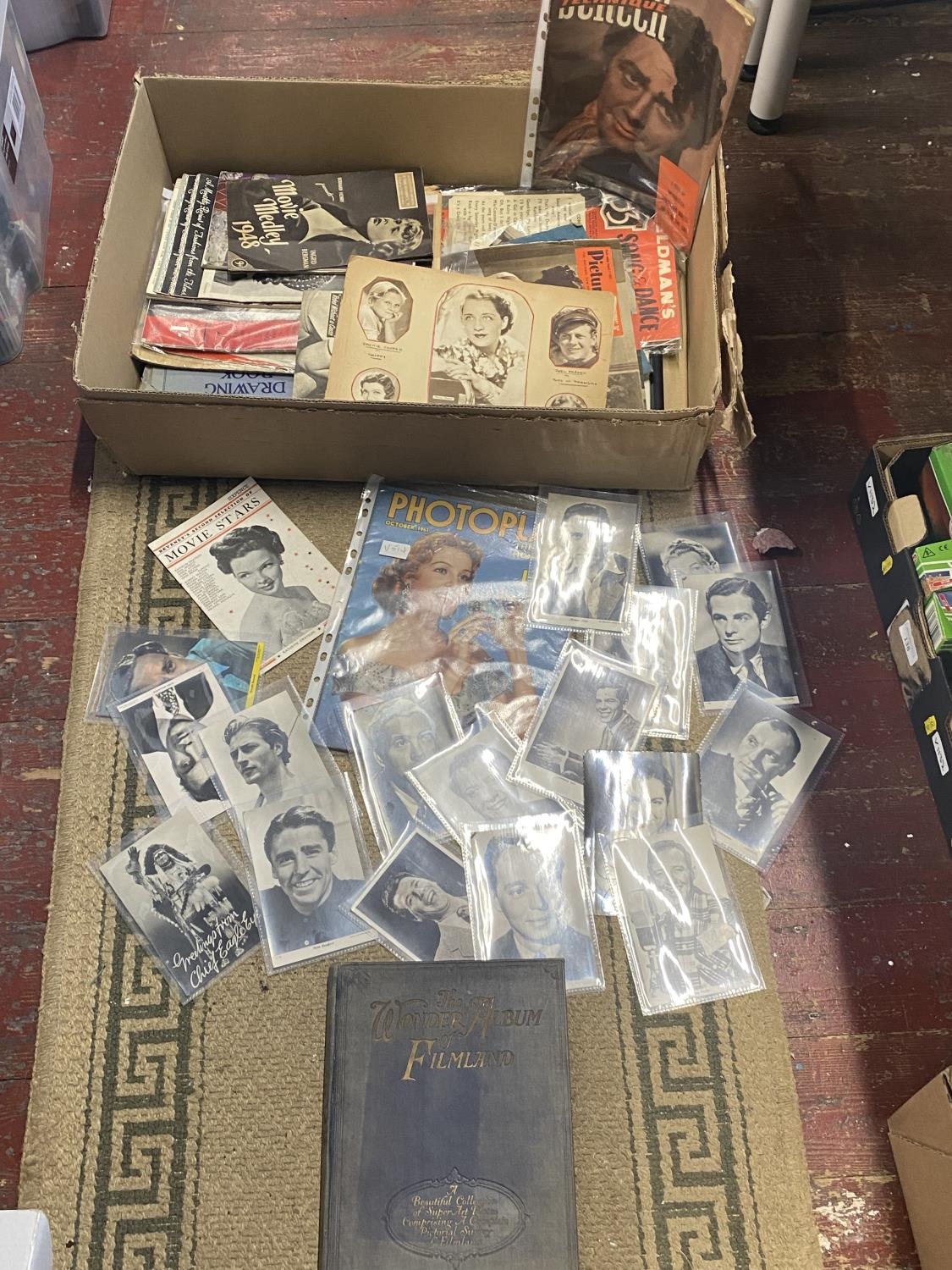 A job lot of assorted vintage movie star related ephemera