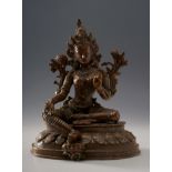 Tara. Lalita Asana. Auf separatem Lotossockel. Kupfer mit eingelegten Steinen. Tibet. H 26 cm