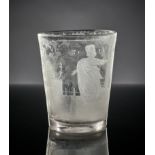 Sankt Judasbecher. Konisch. Leicht manganfarbiges Glas. In Reserve Judas Thaddäus (Schutzpatron fü