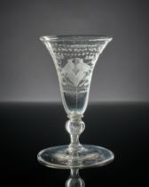 Brautglas. Kelch mit Balusterschaft. Schnäbelnde Vögel, Herz und Ranken. Ende 18. Jh. H 14 cm