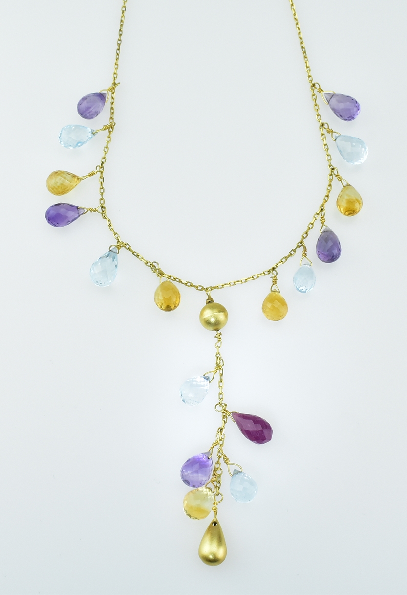 Reizendes Collier mit facettierten Steinpampeln. Amethyste, Citrine, Topase. 14 ct. GG. L 40 cm