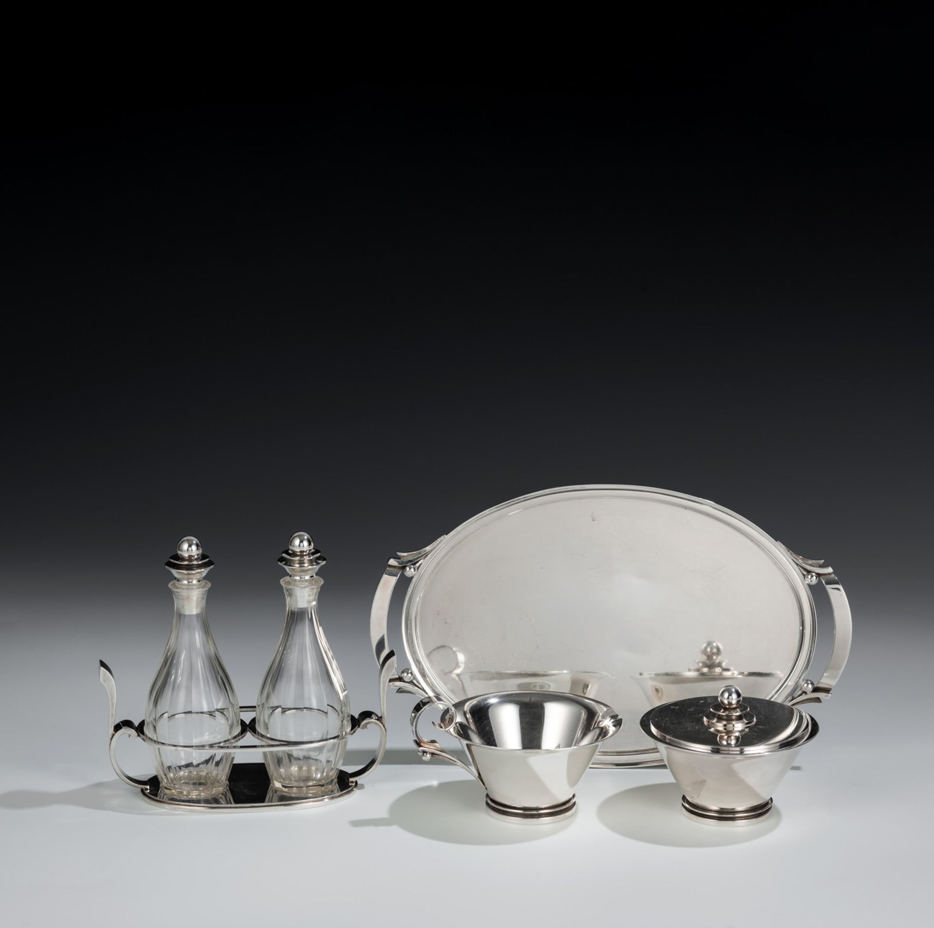 GEORG JENSEN - Cruet, sugar and milk on tray "Pyramid"