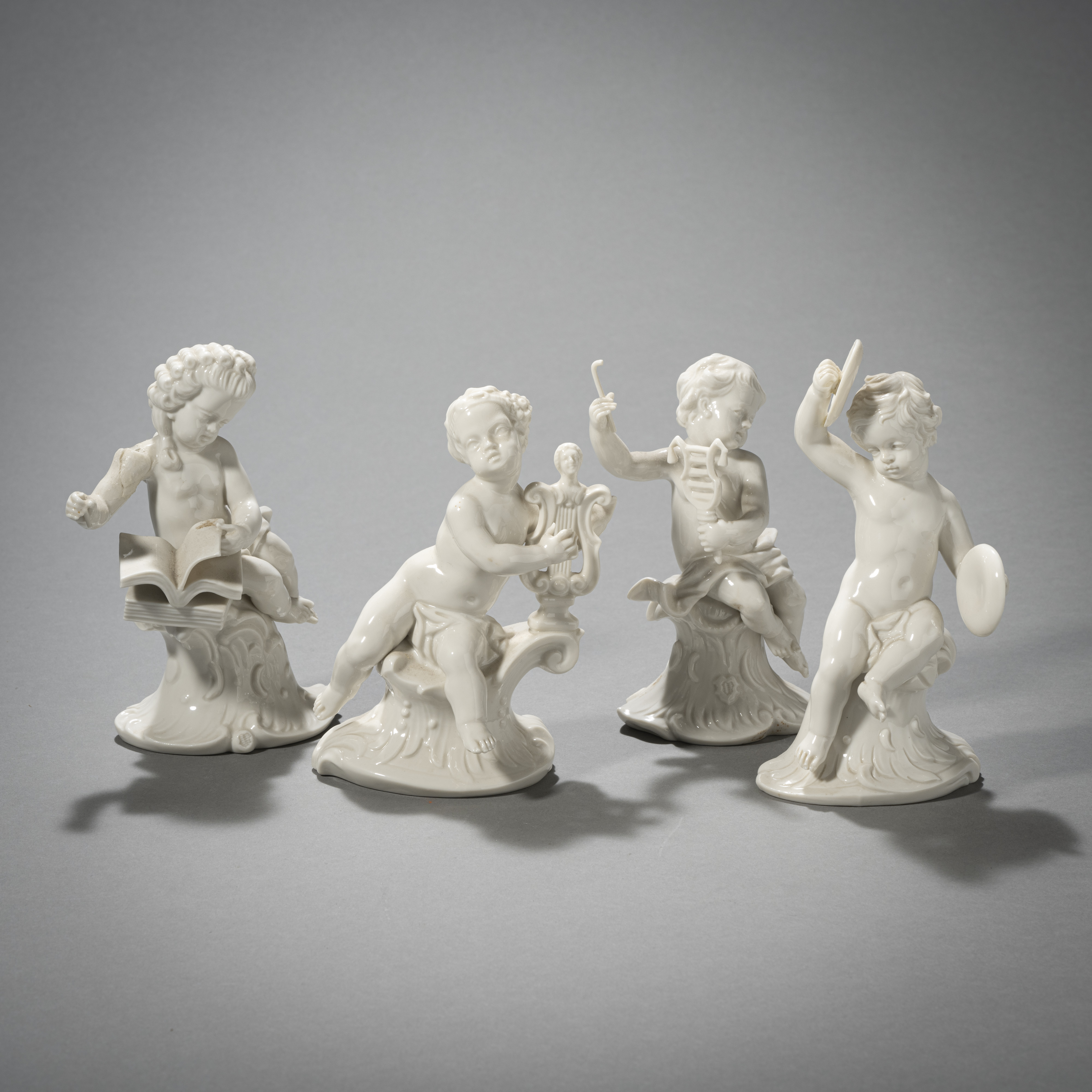 FOUR MUSIC MAKING PUTTI - Image 4 of 6