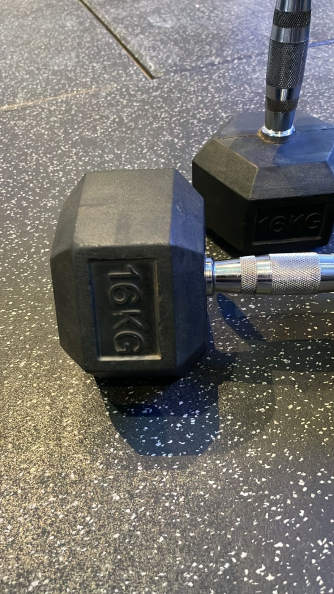 Blk Box 16kg Dumbell Pair - Image 2 of 5