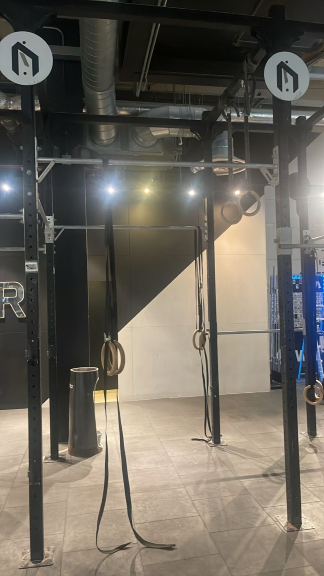 Eileiko PresteraCross-Fit Rig Approximate Dimensions: Height - 400cm ...