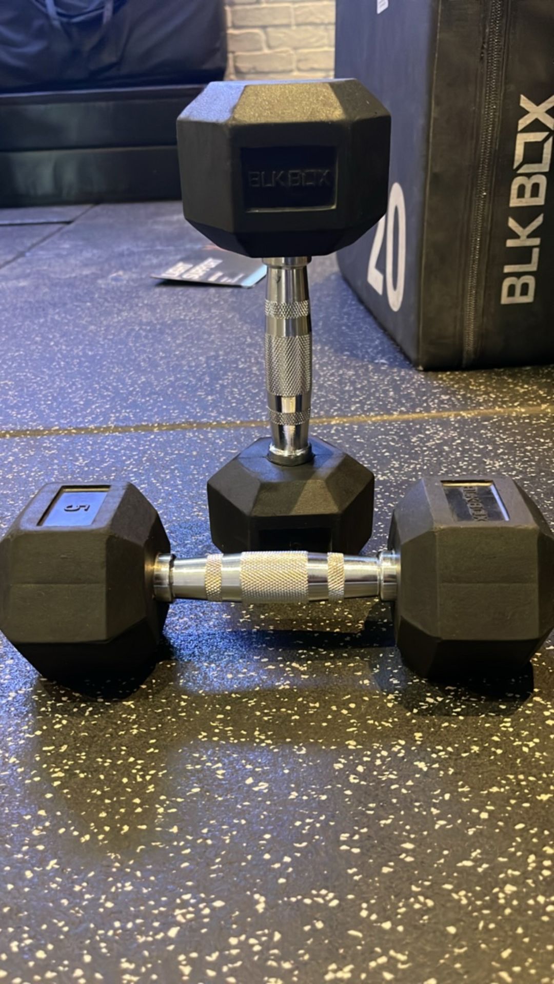 Blk Box 5kg Dumbell Pair - Image 5 of 5