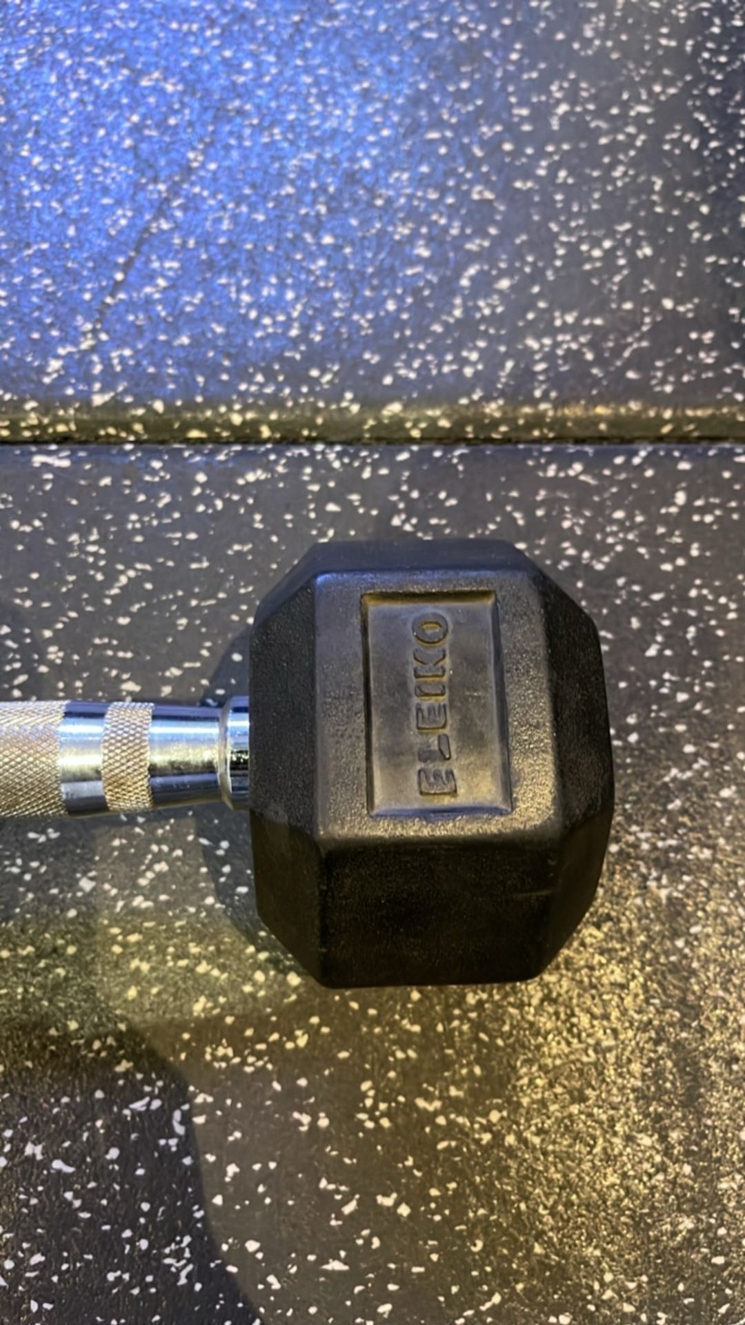 Blk Box 8kg Dumbell Pair - Image 3 of 4