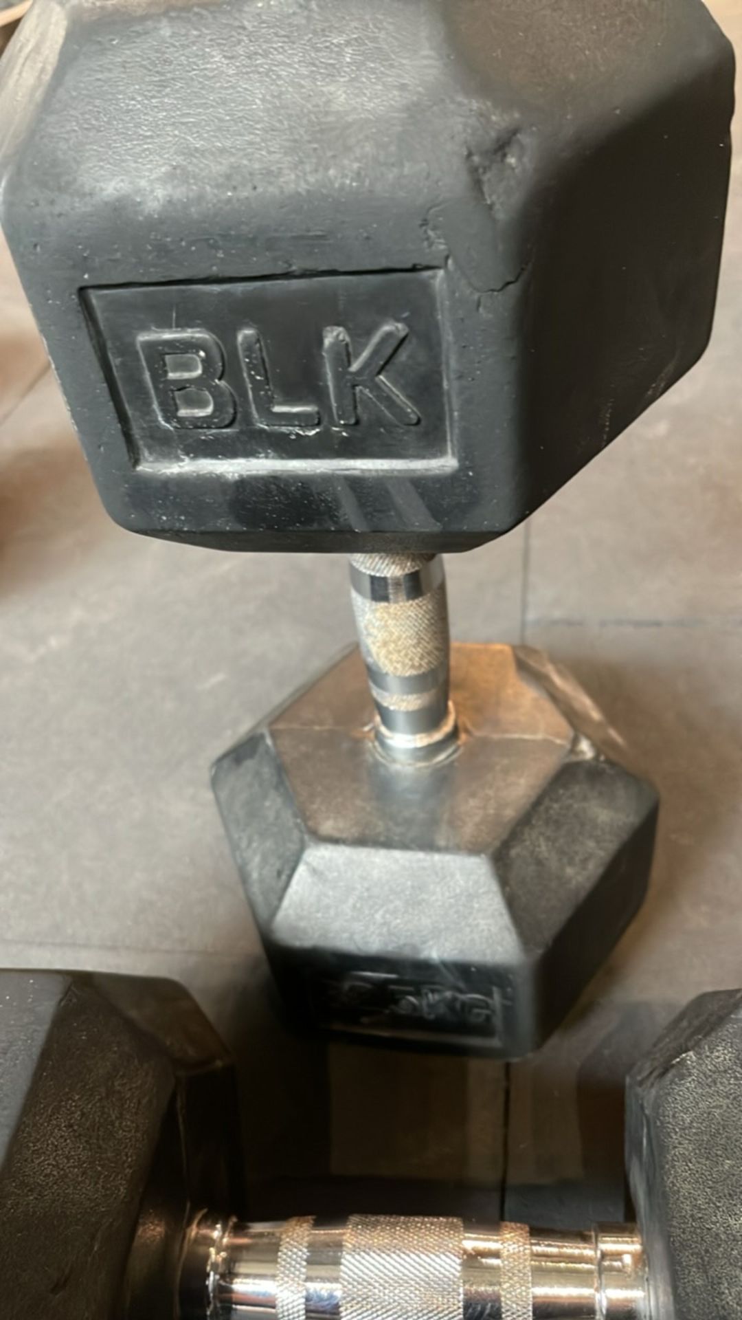 Blk Box 32.5kg Dumbell Pair - Image 4 of 4