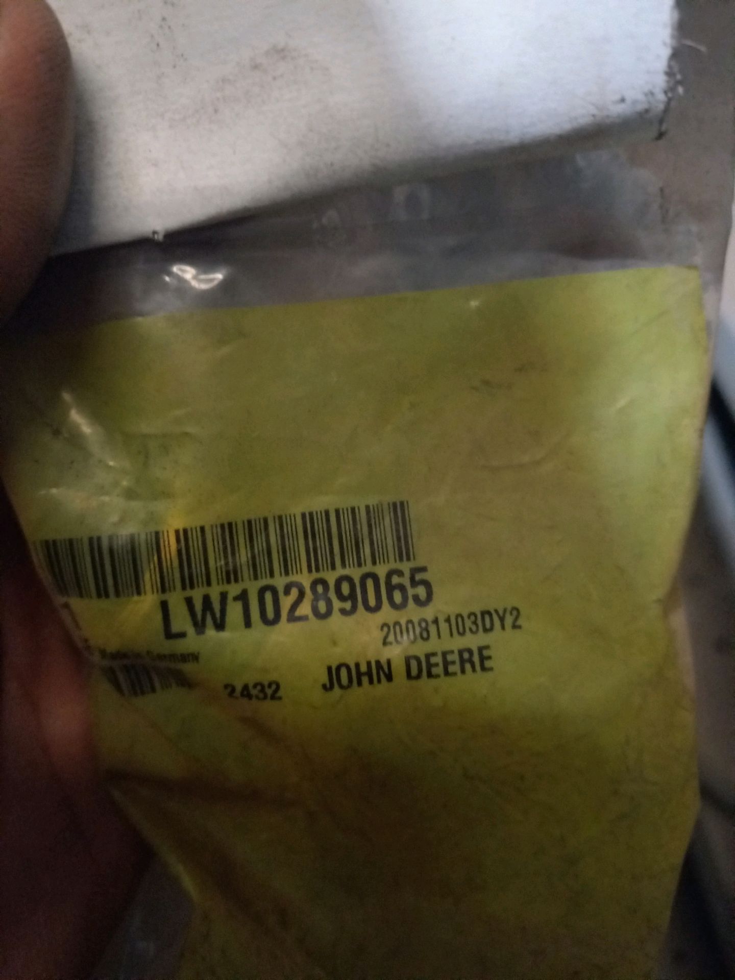 JOHN DEERE Spares - Bild 130 aus 218