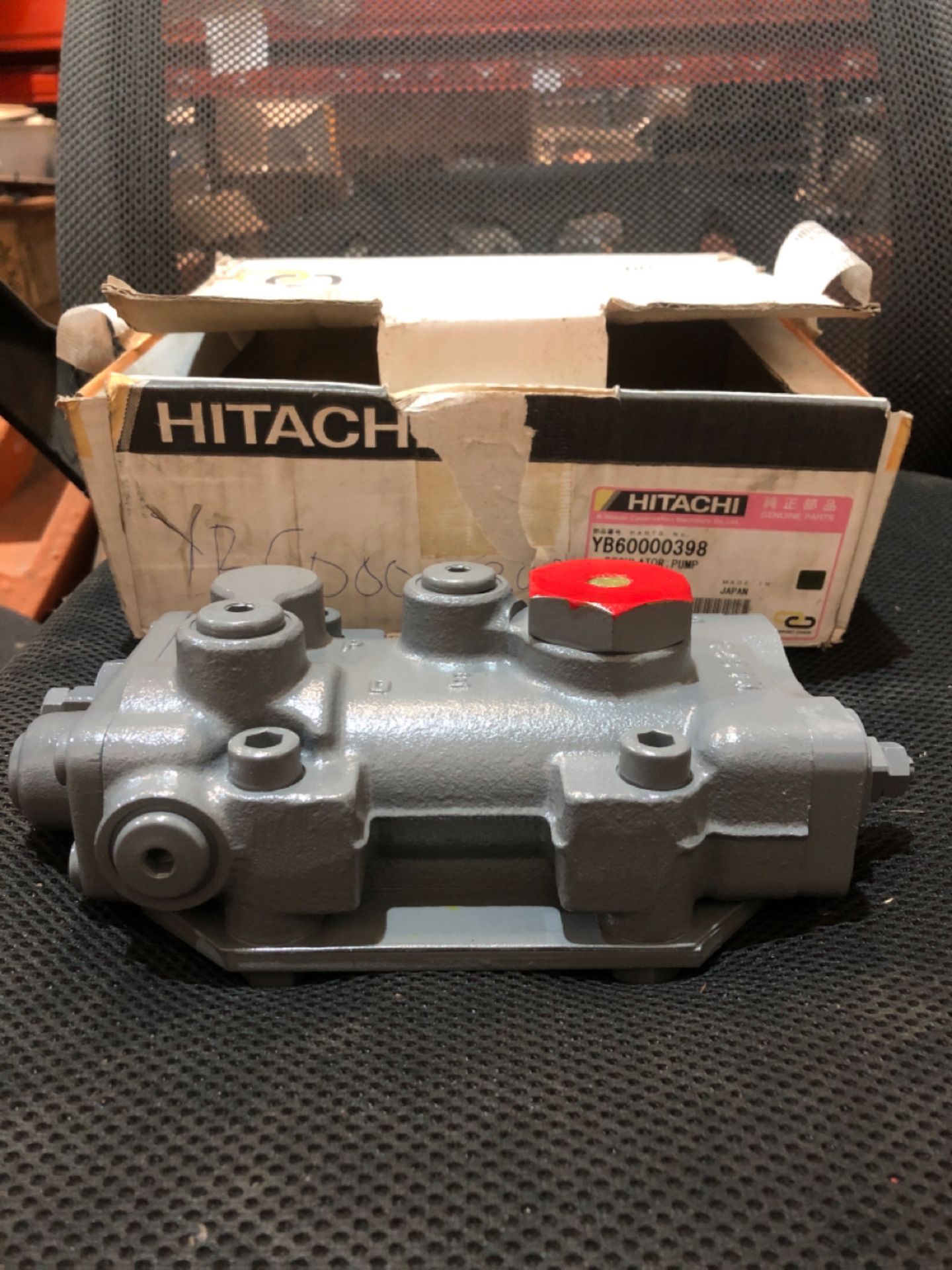 HITACHI MINING ZX350 PARTS - Image 17 of 79