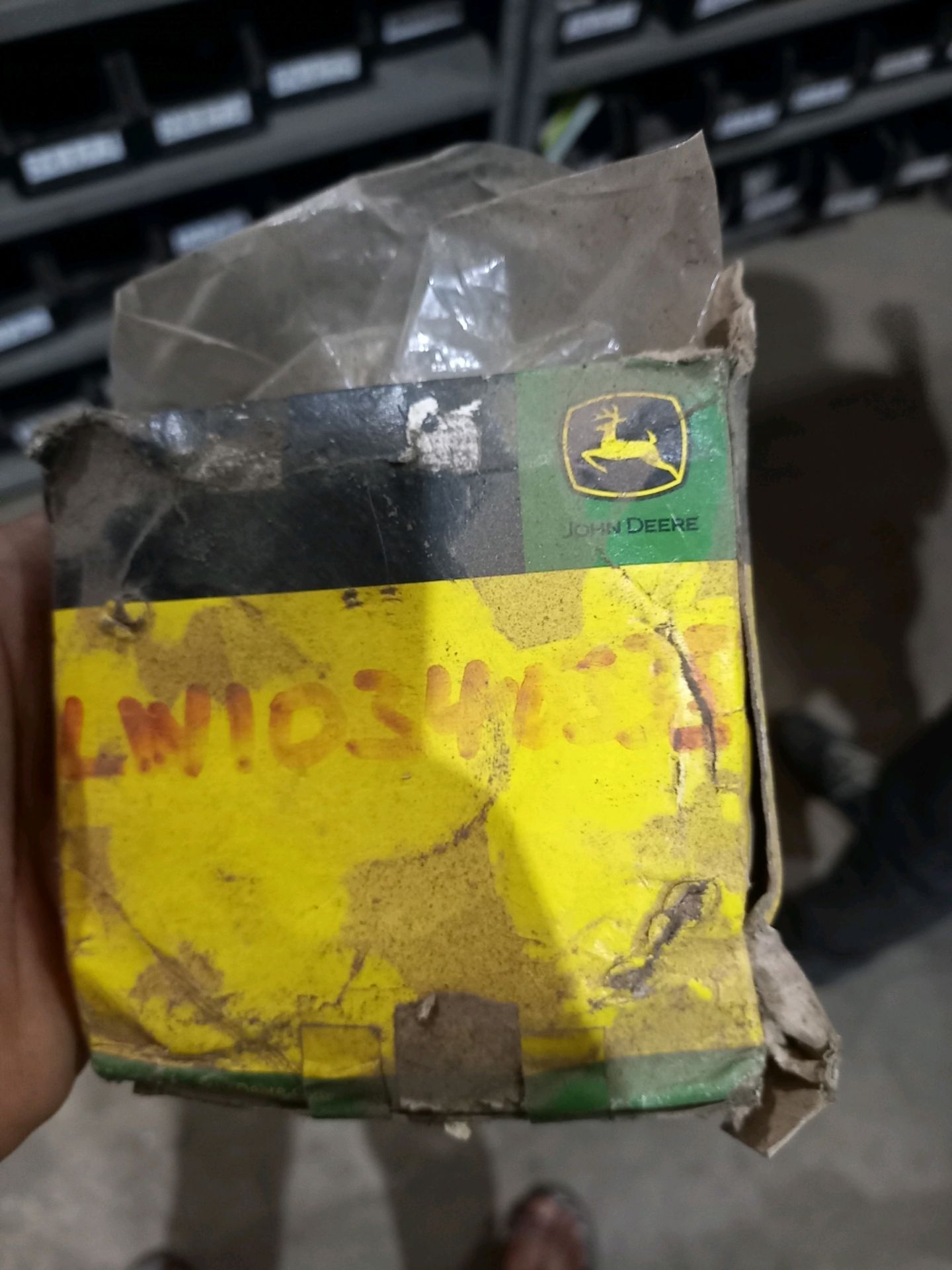 JOHN DEERE Spares - Bild 133 aus 218