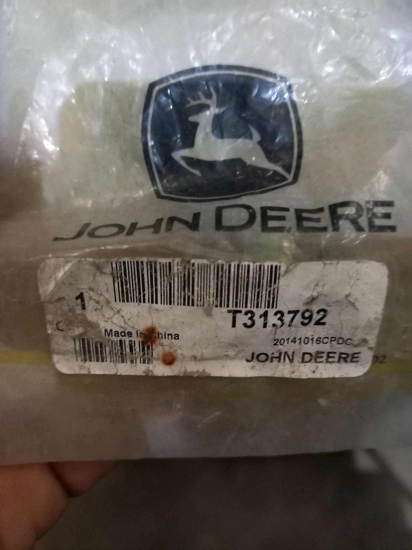 JOHN DEERE Spares - Image 32 of 218