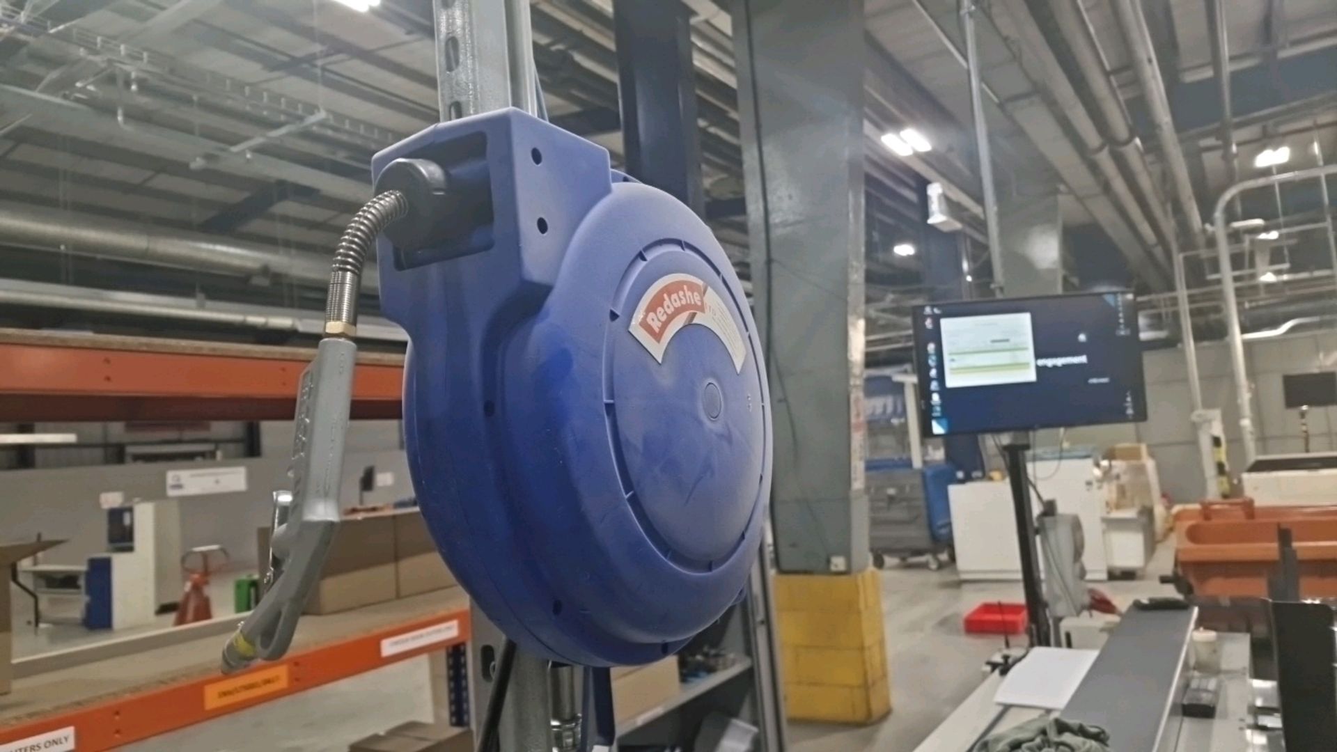 Hose Reel with Pressure Gun - Bild 2 aus 2