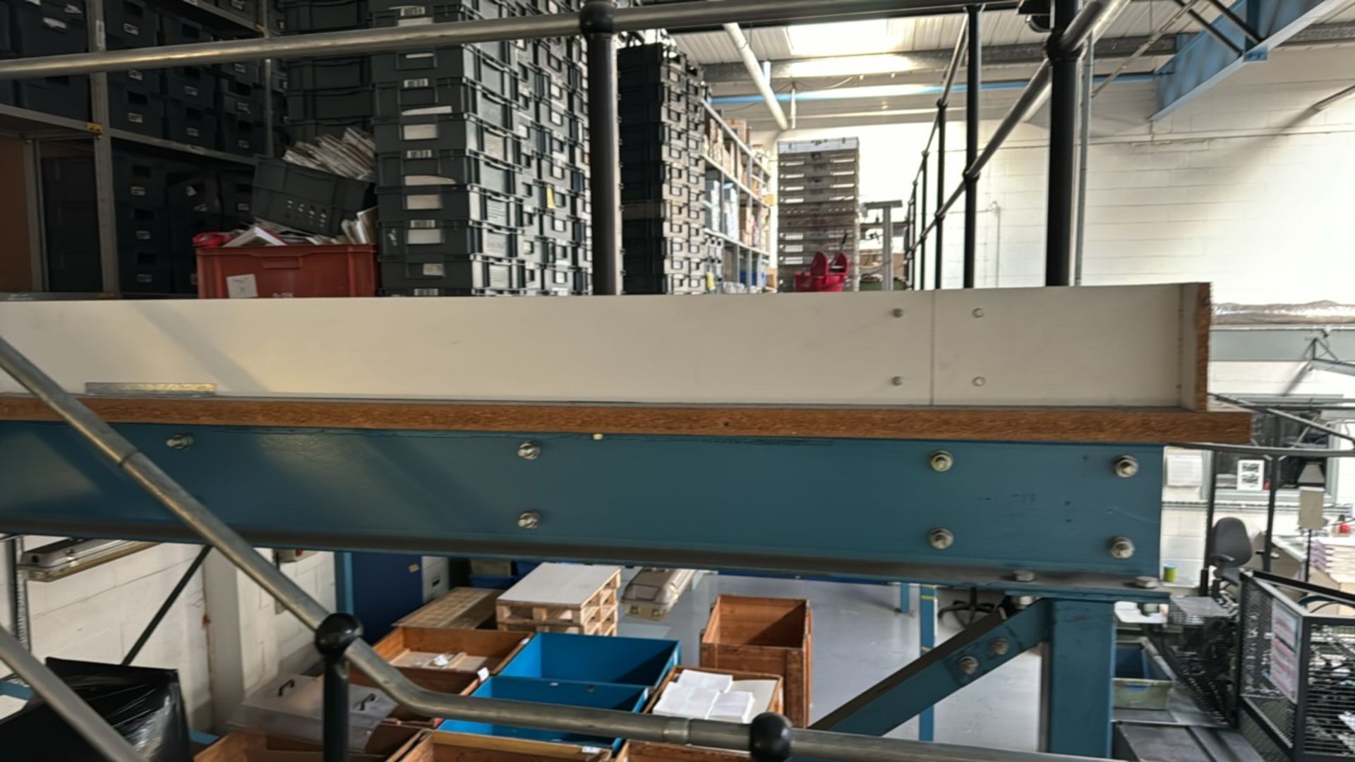 Mezzanine Floor - Bild 13 aus 18