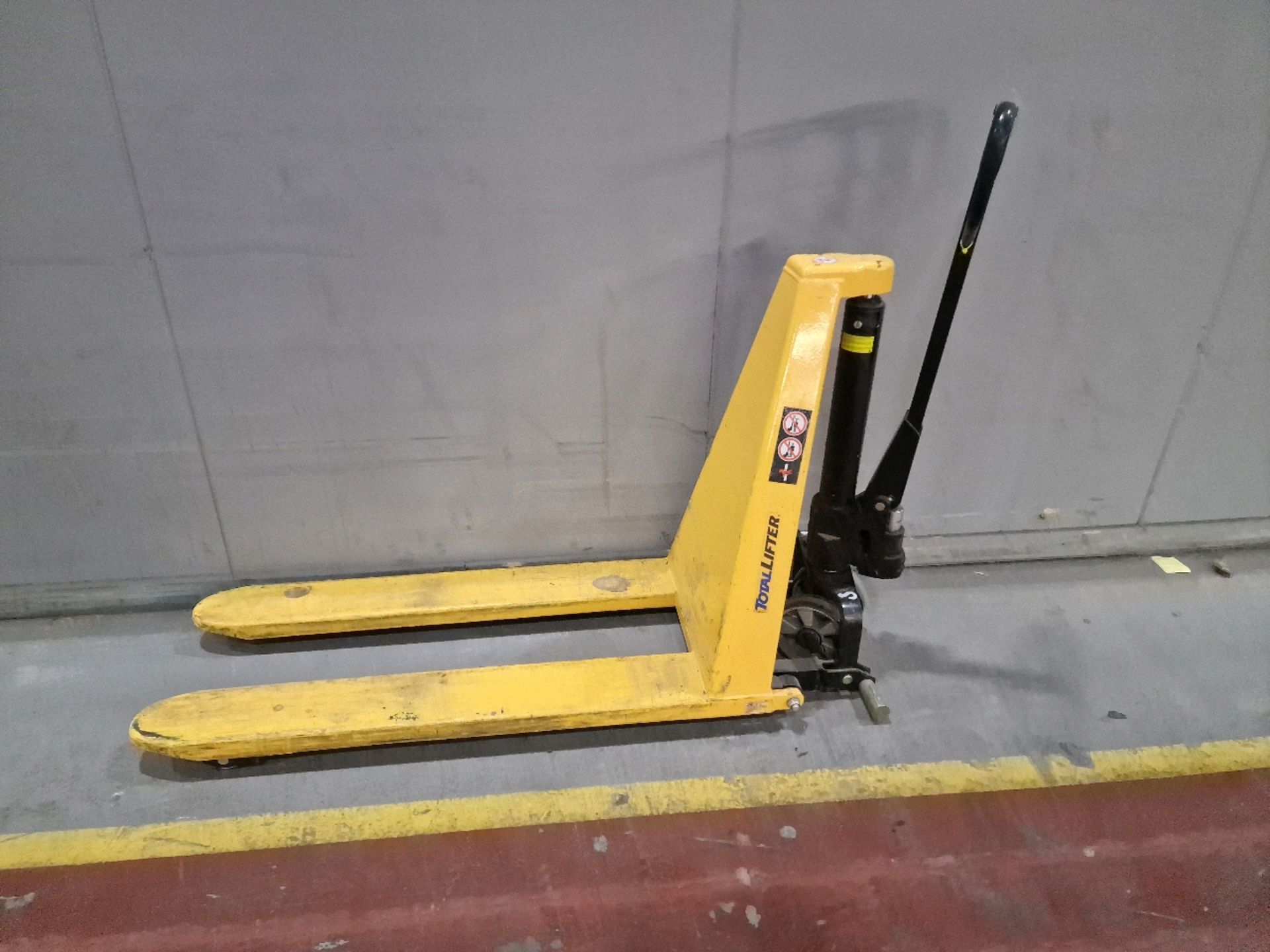 Total Lifter High lift Pump Truck