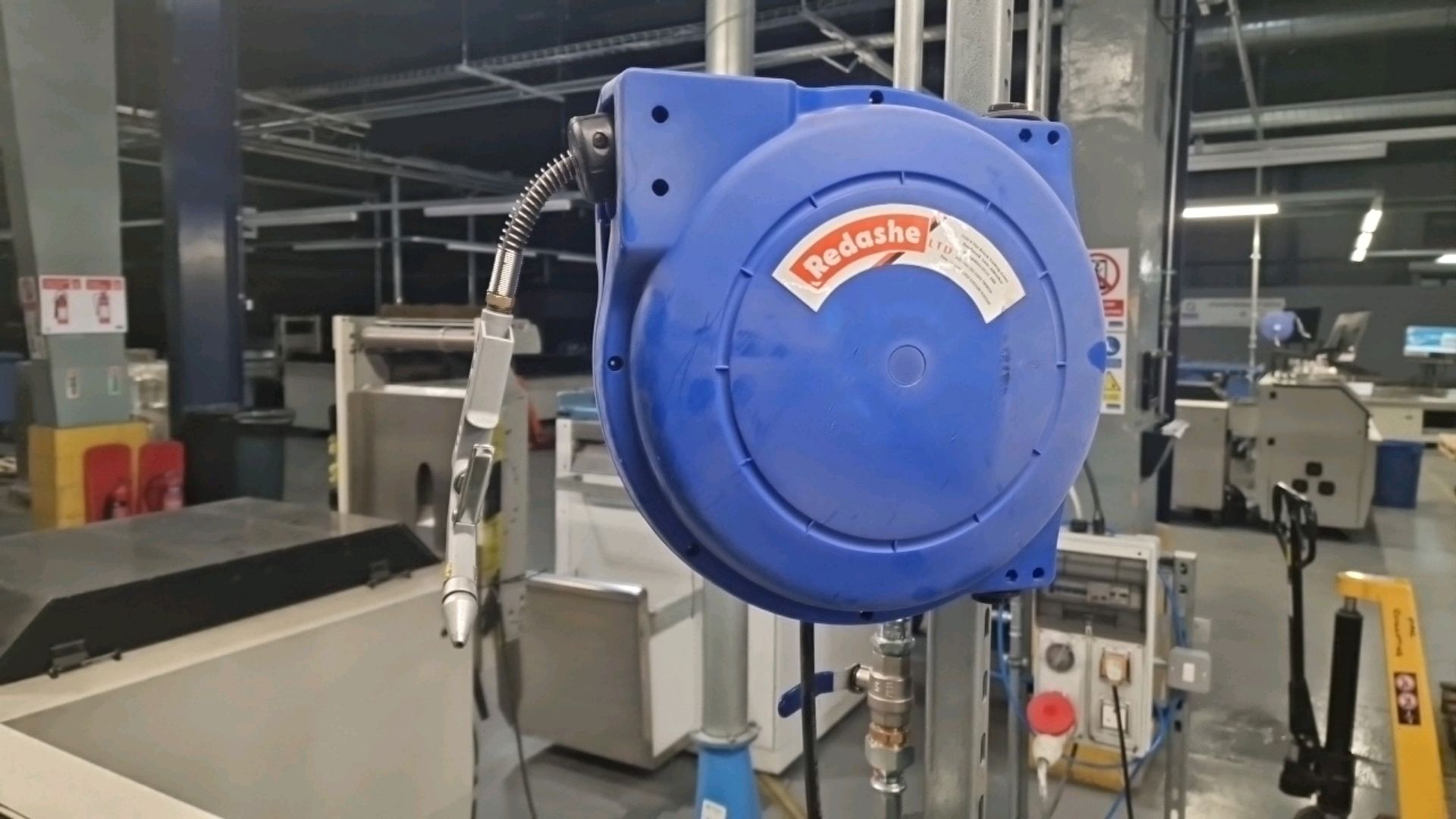 Hose Reel with Pressure Gun - Bild 2 aus 3