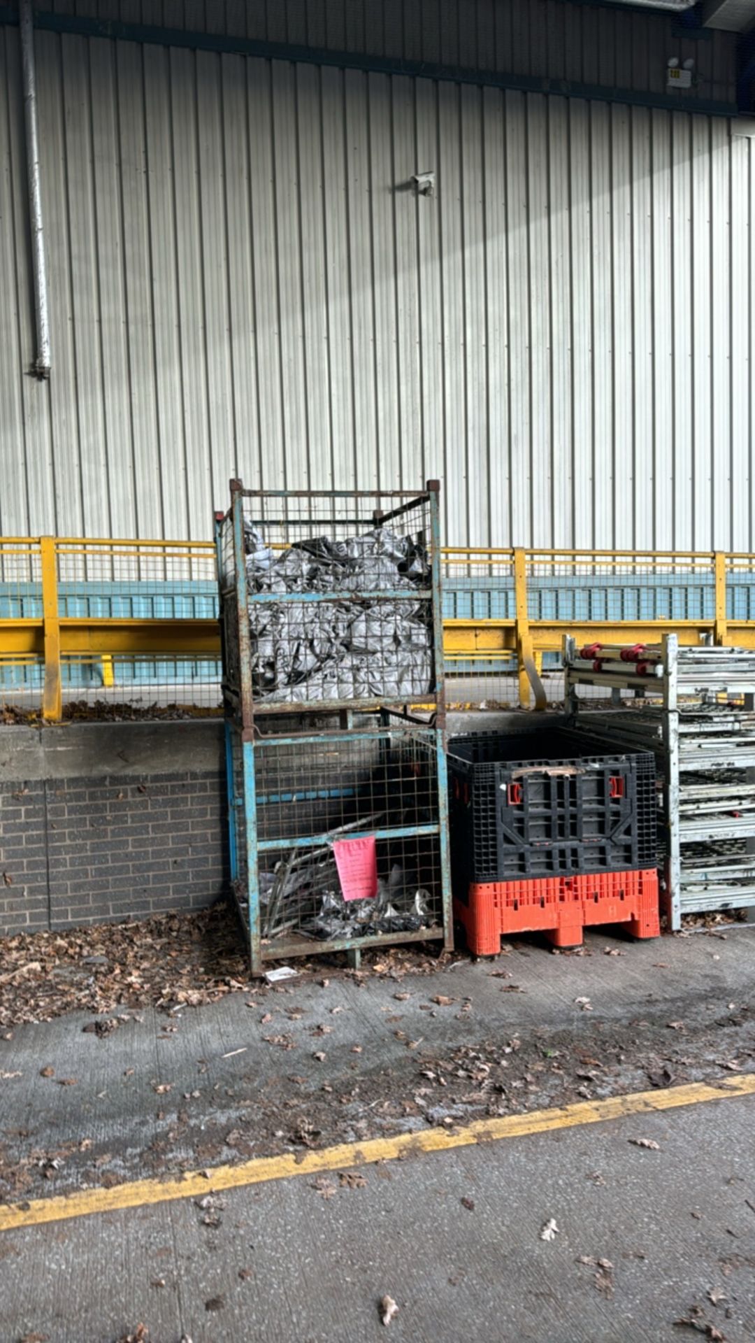 Metal Mesh Waste Cages x 12 - Image 3 of 5