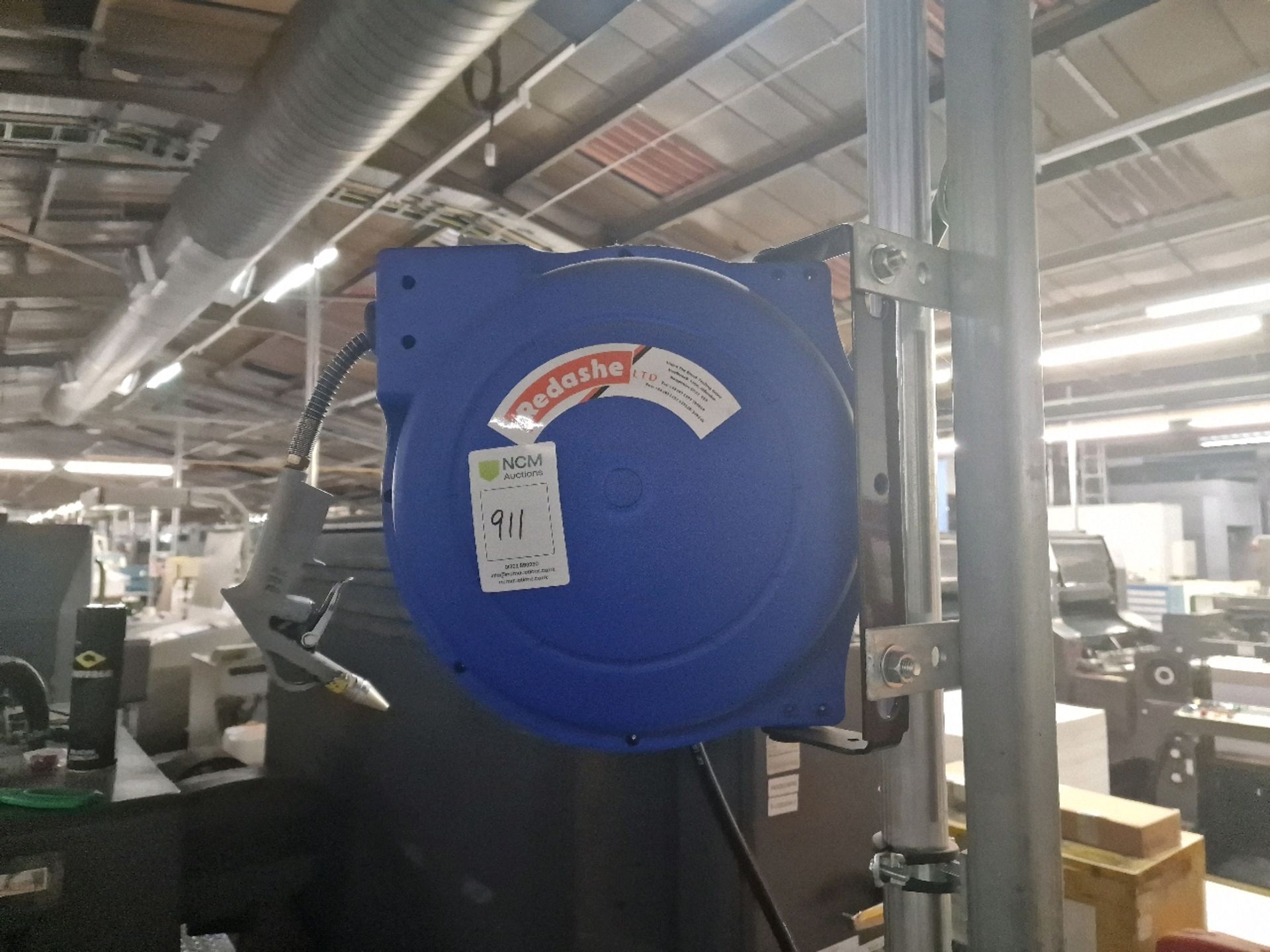 Hose Reel with Pressure Gun