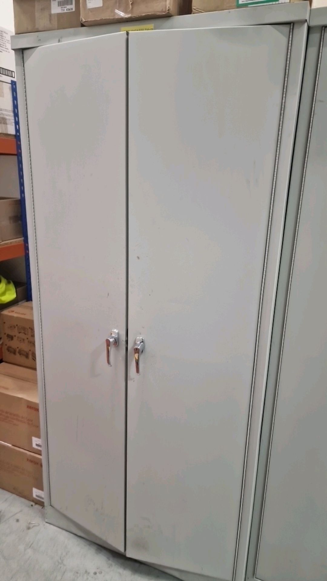 Steel Storage Cabinets x2 - Image 3 of 3