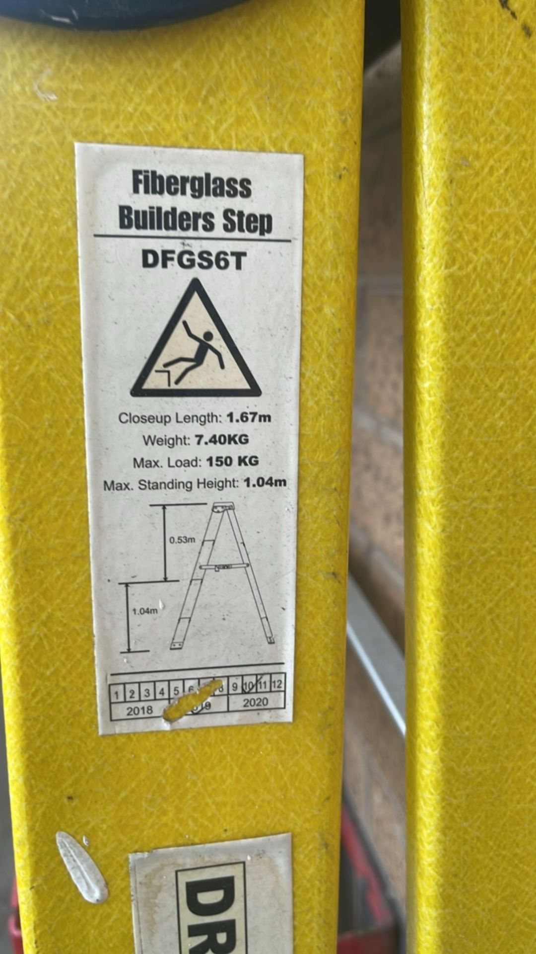 Fiberglass Builders Ladders 1.67m - Image 4 of 4