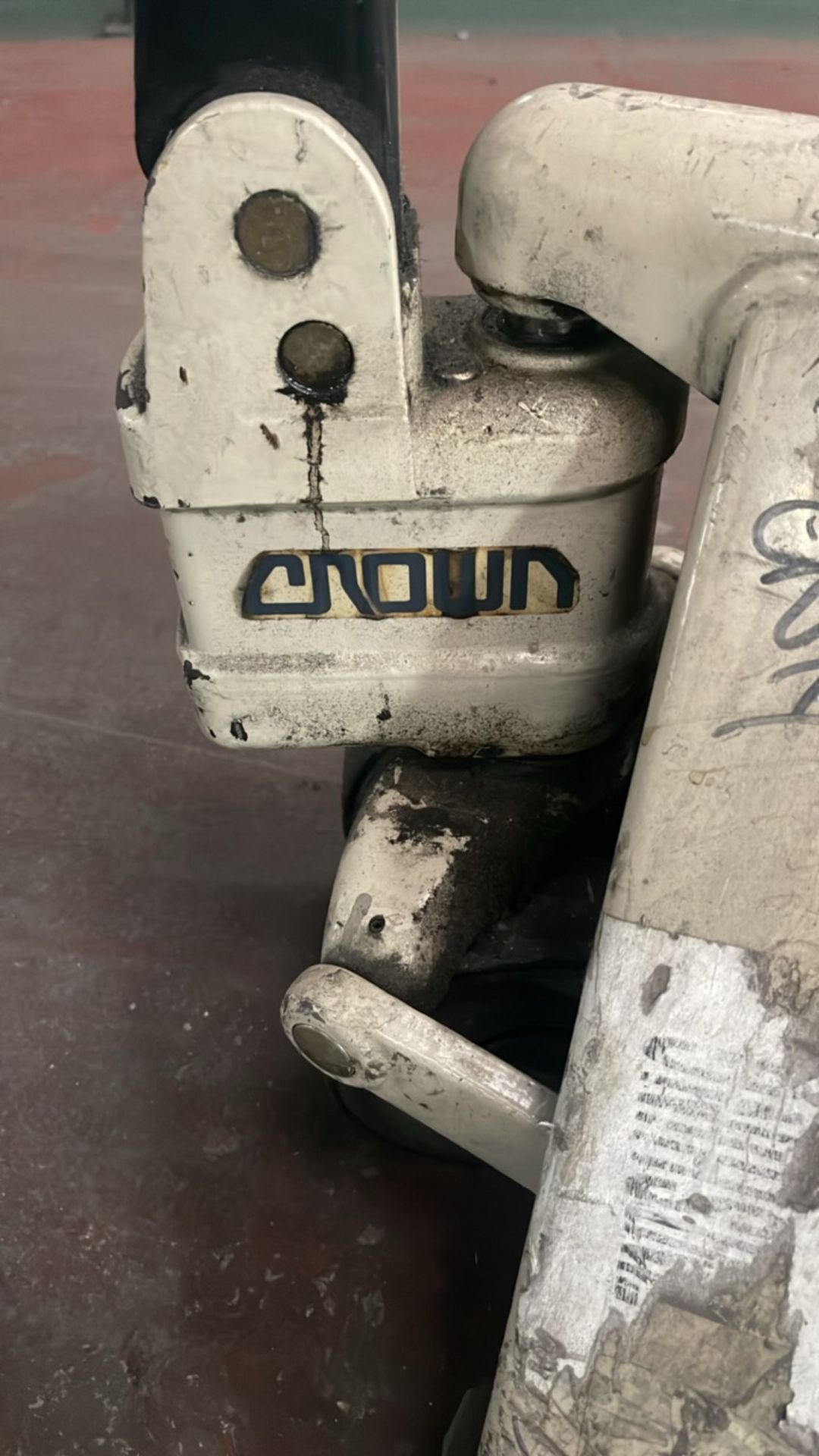 Crown Pump Truck - Image 2 of 4