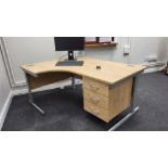 Desk with left hand curve and 3 drawers