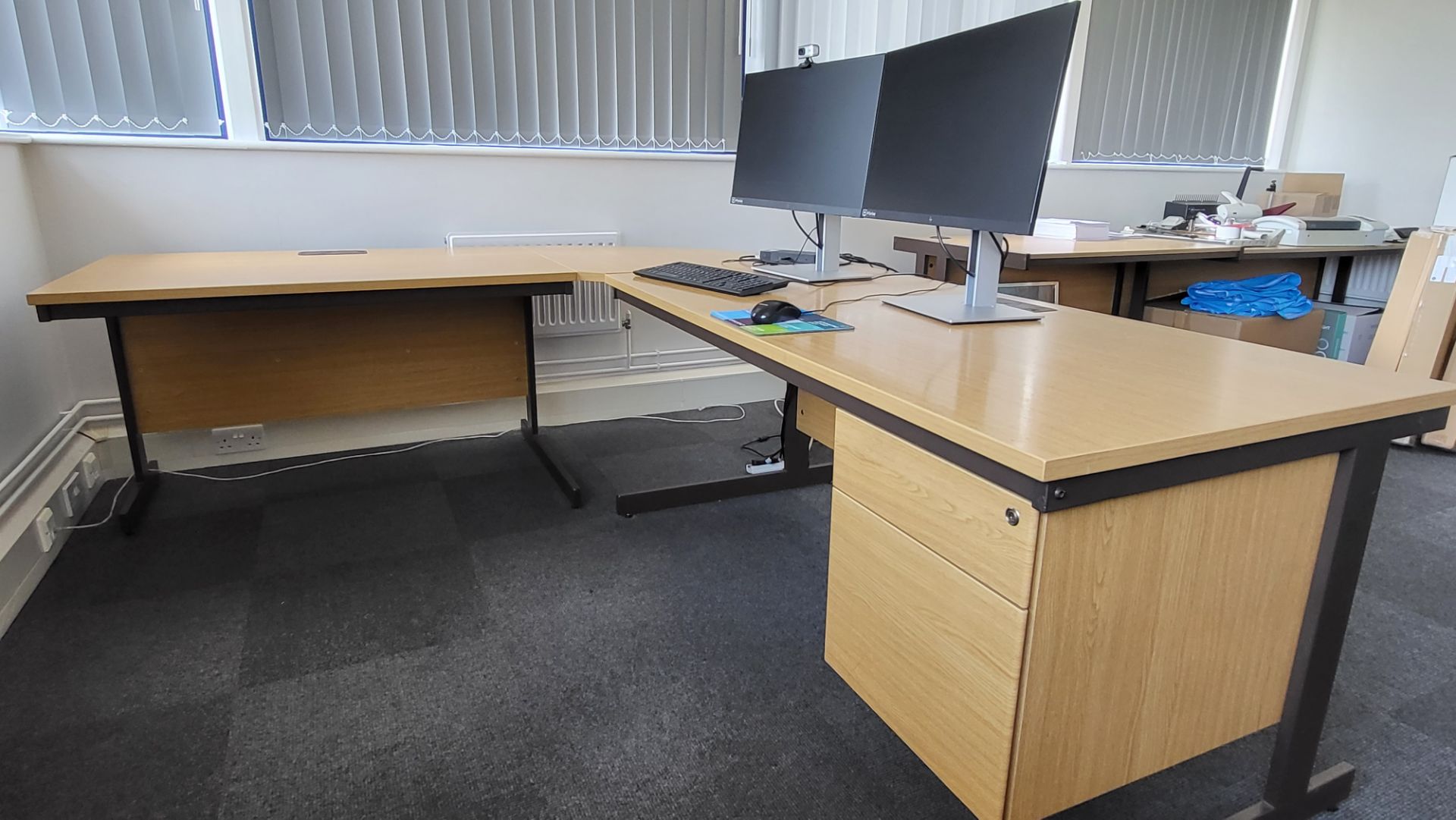 2-Desk Corner Unit with drawers in one desk