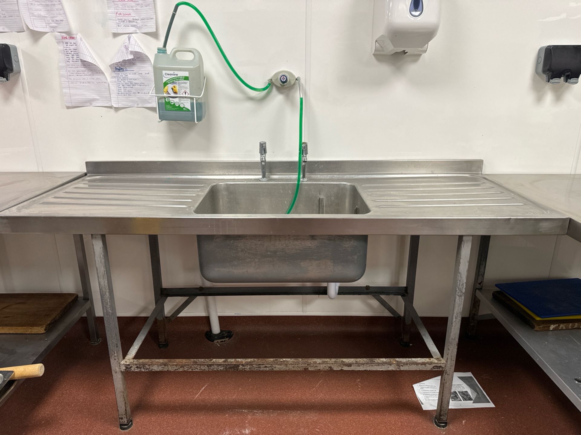 Stainless Steel Sink & Wash Unit