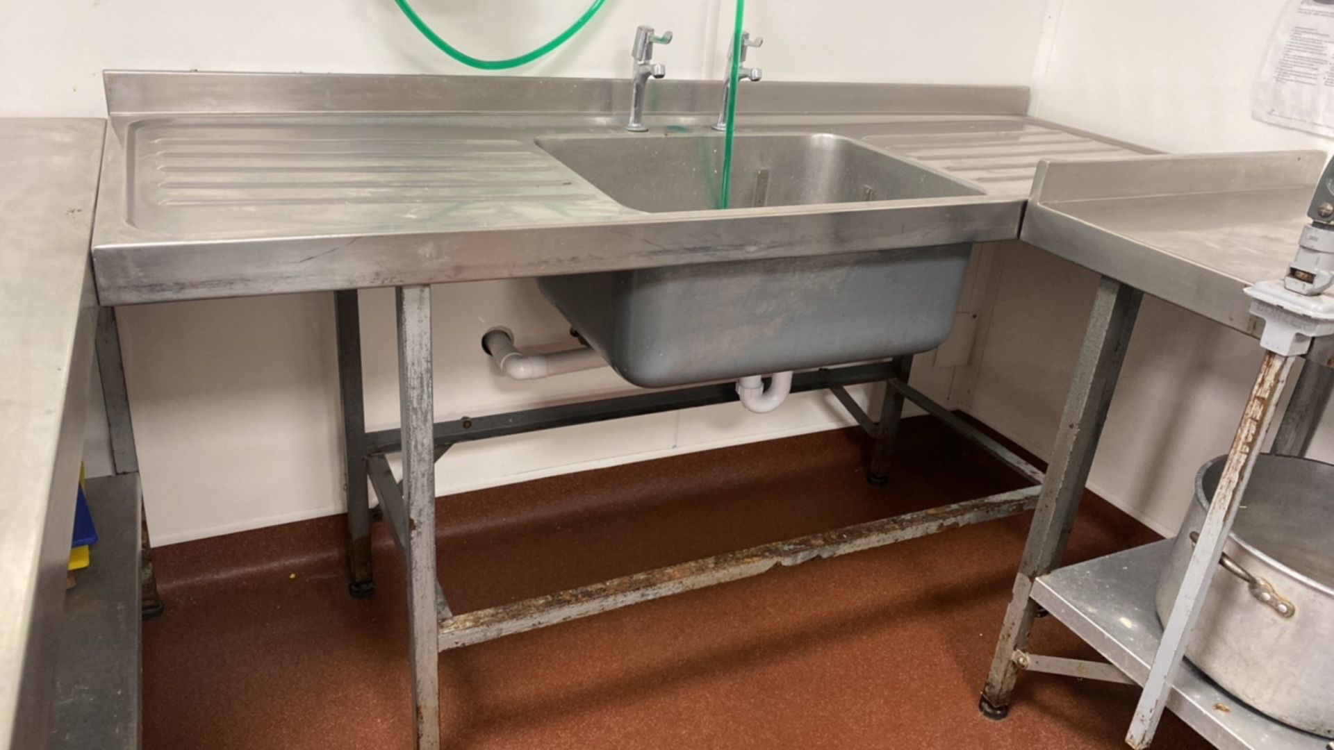 Stainless Steel Sink & Wash Unit - Image 3 of 7