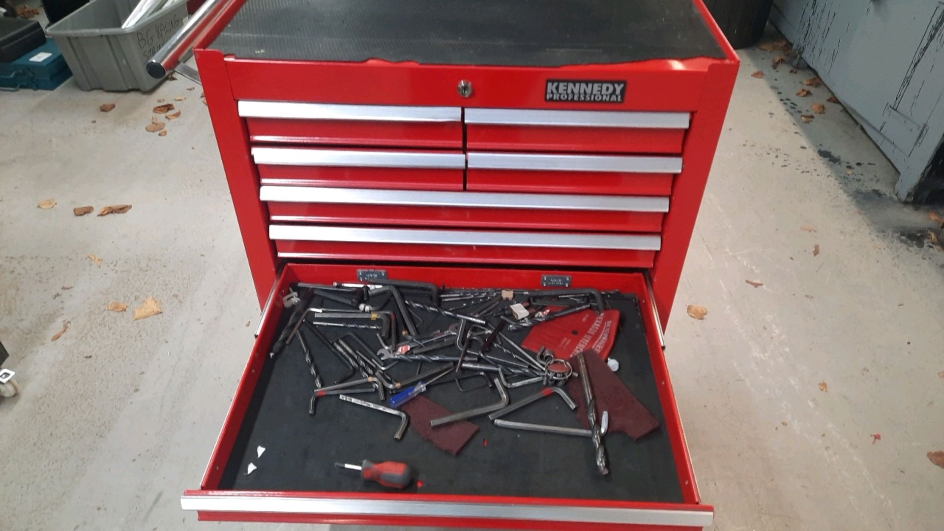 Kennedy Tool Drawer Trolly - Image 5 of 8
