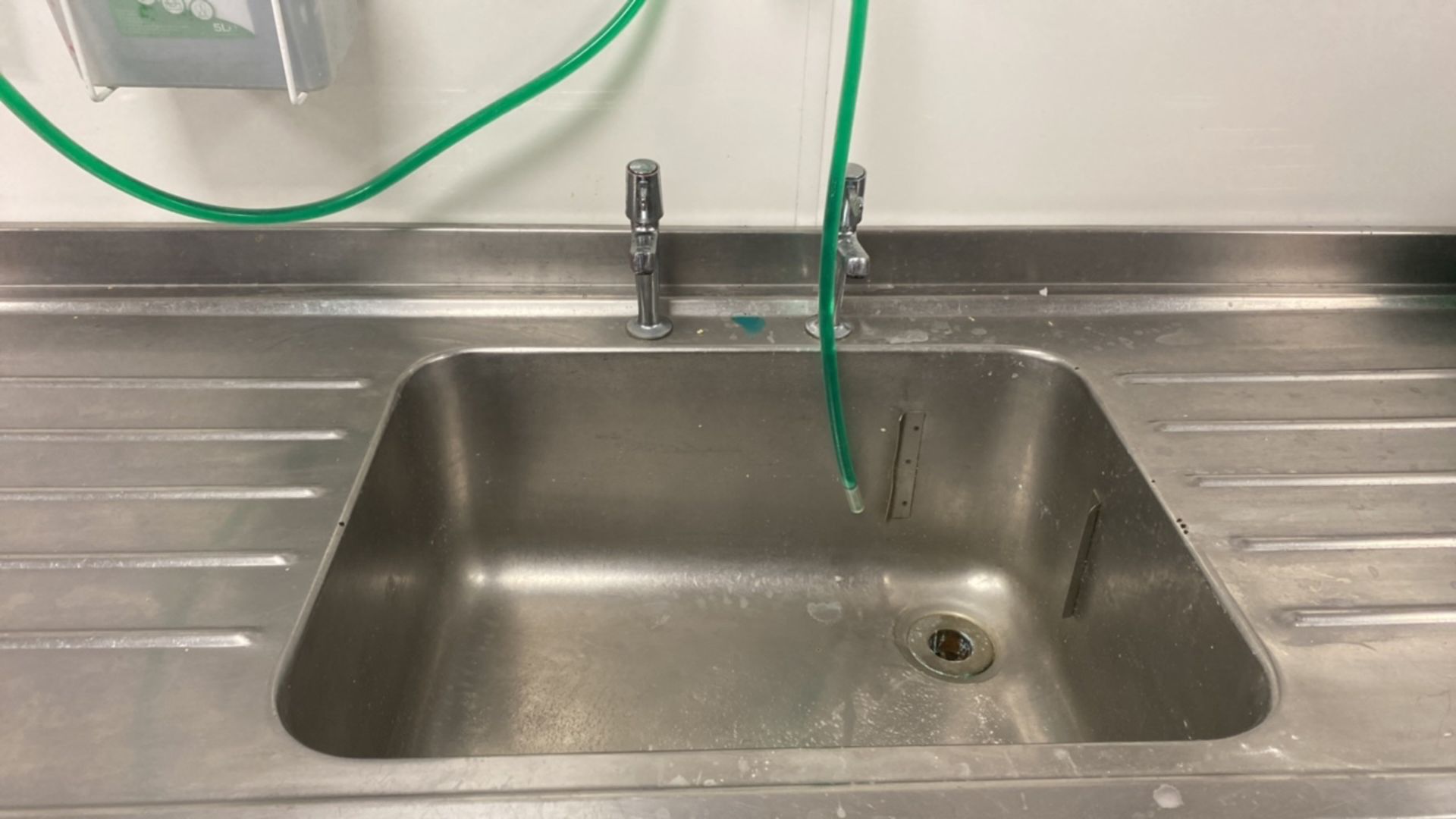 Stainless Steel Sink & Wash Unit - Image 5 of 6