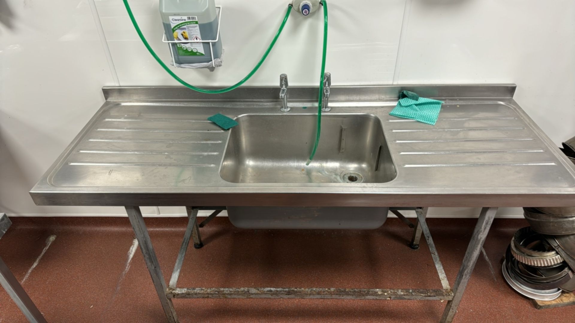 Stainless Steel Sink & Wash Unit - Image 5 of 5