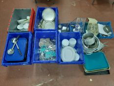 Assorted Kitchen & Cutlery Items