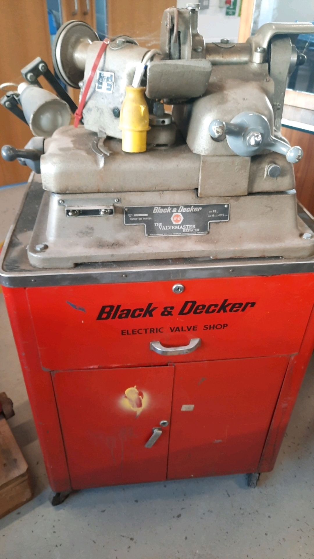 Black & Decker Valve Machine - Image 2 of 7