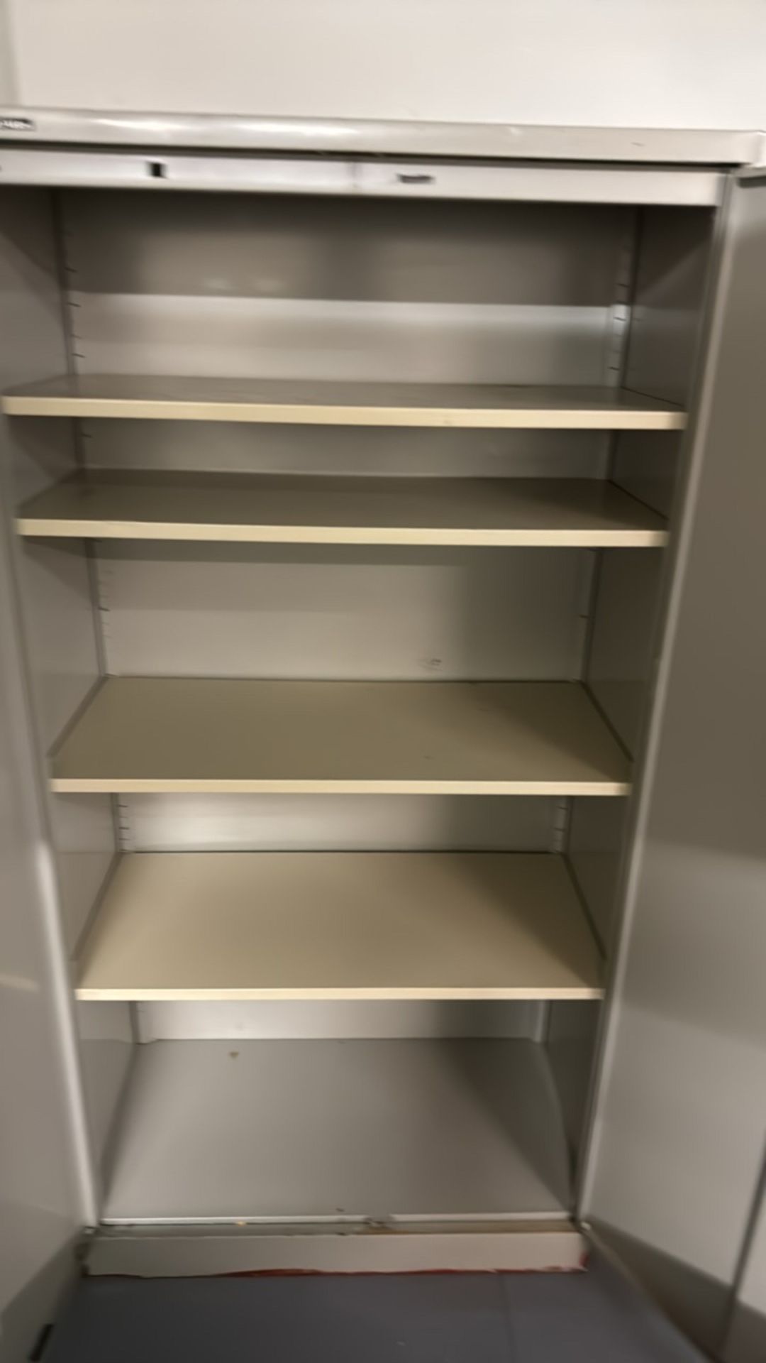 Metal Storage Cabinets x2 - Image 4 of 6