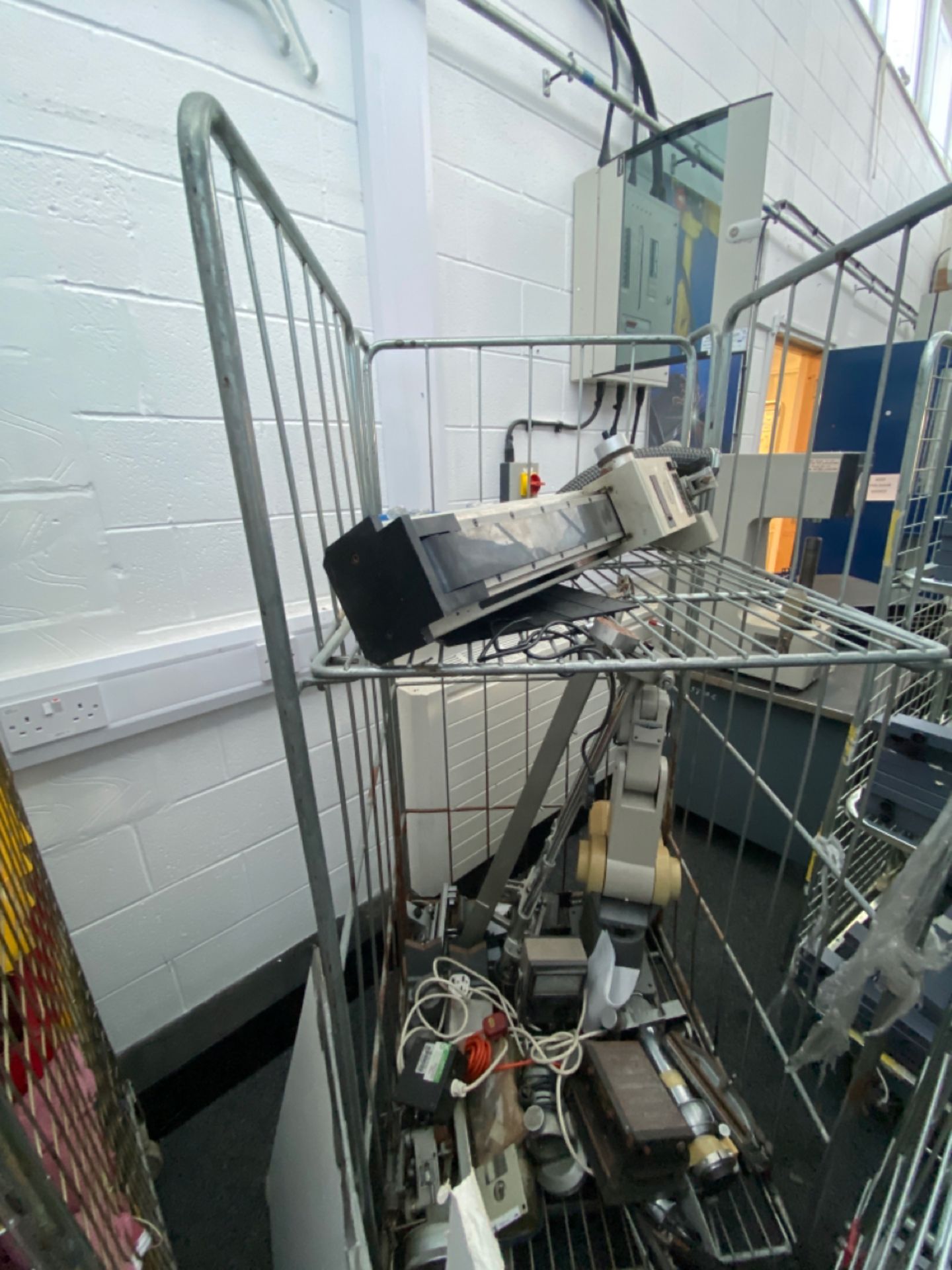 Contents Of Metal Trolleys x6 - Image 4 of 6